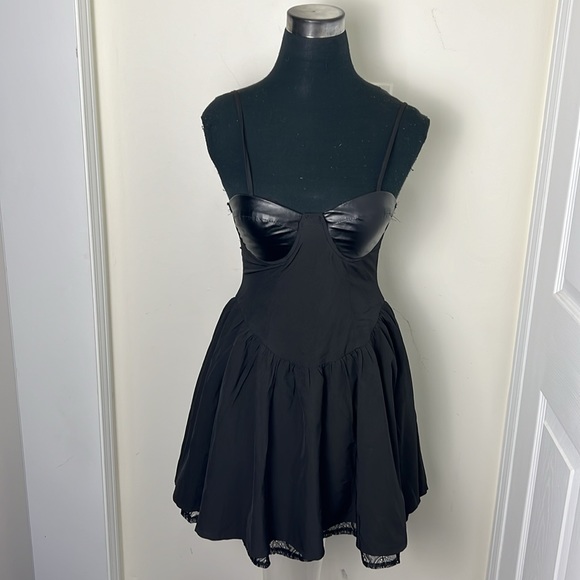 Revolve Toby Heart Ginger Bustier Barbie Doll Skater Dress Size 4 - Picture 1 of 16